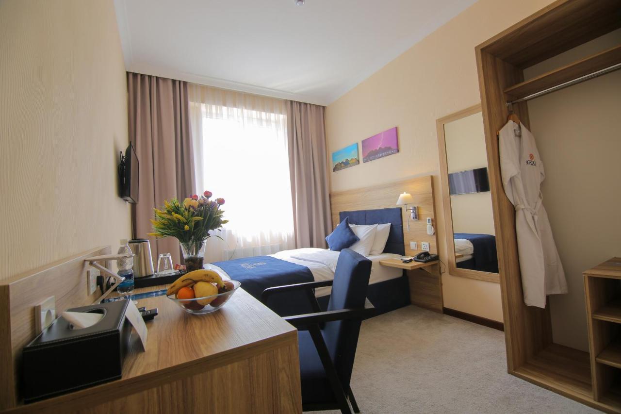 אוש Rayan Hotel מראה חיצוני תמונה